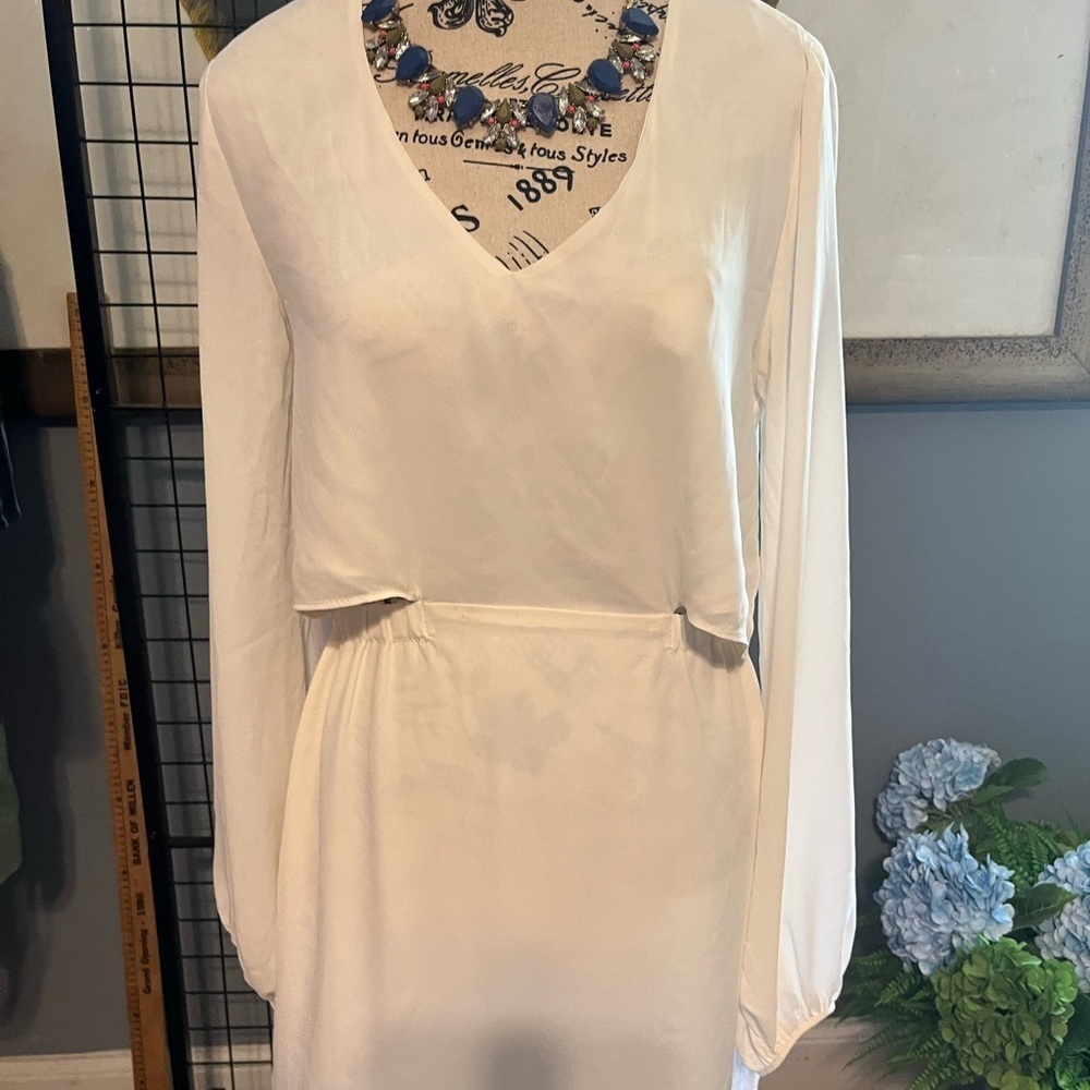Elegant Long-Sleeve Cream Dress